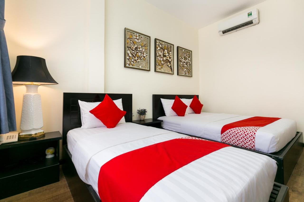 Oyo 438 Small Bay Hotel 胡志明市 外观 照片